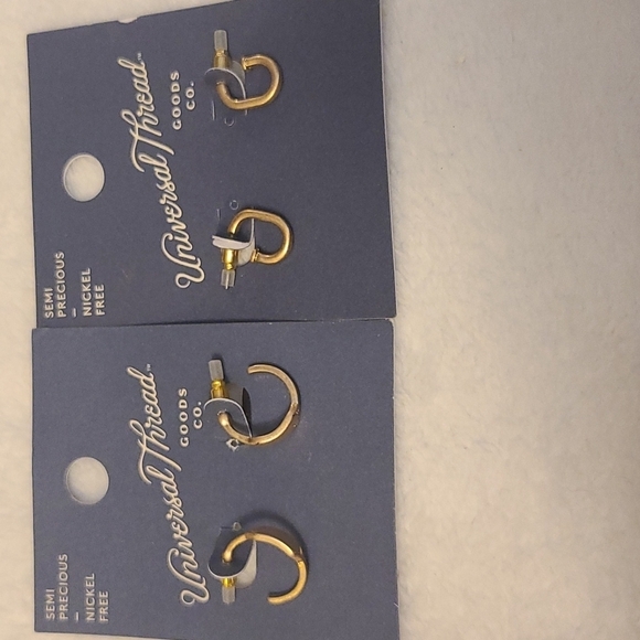 Universal thread earrings - Picture 1 of 5